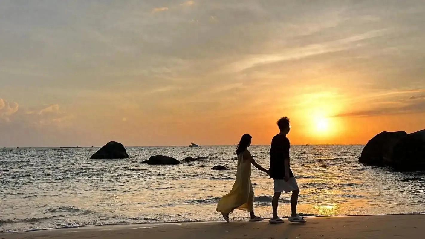 老公对我很冷淡该怎么办？_老公对我很冷淡该怎么办呢