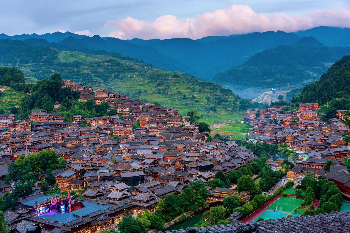 贵州绝美四大古镇排名，一定要去，累了还可以小住几天