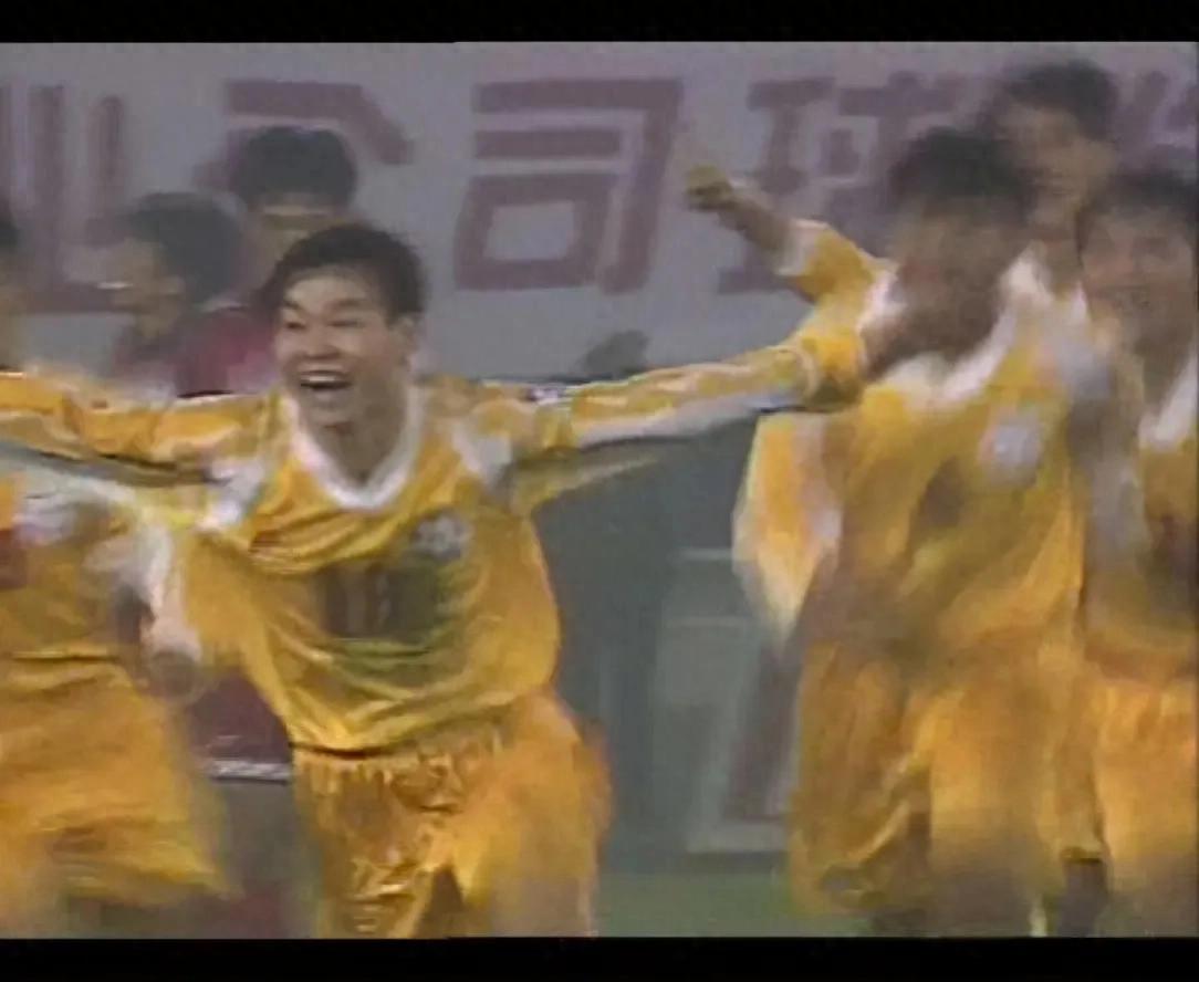 青训队什么意思（让我们来聊一聊足球青训的那些事）